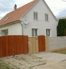 Balatonendréd Apartmanház